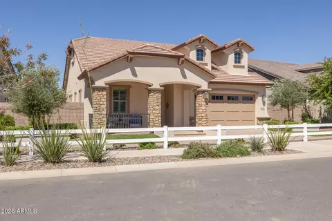 23032 E Arrowhead Trl, Queen Creek, AZ 85142