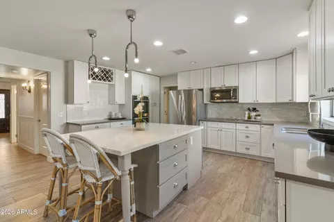 Kitchen - 2402 E Kramer Cir, Mesa, AZ 85213 photo 3 of 7