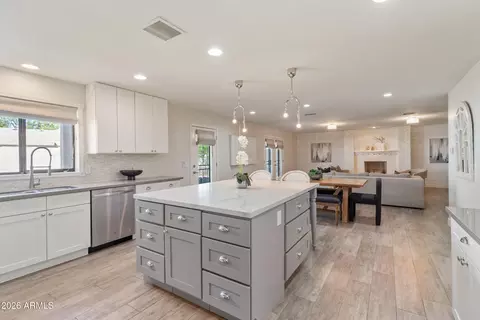 Kitchen - 2402 E Kramer Cir, Mesa, AZ 85213 photo 6 of 7