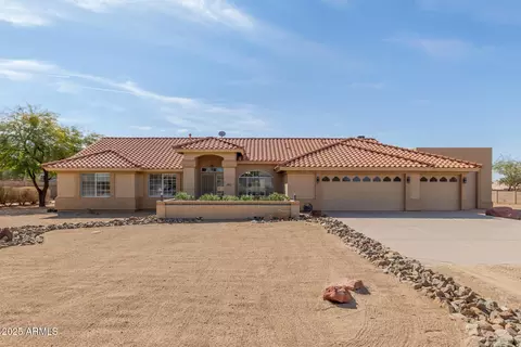 205 E Irvine Rd, Phoenix, AZ 85086