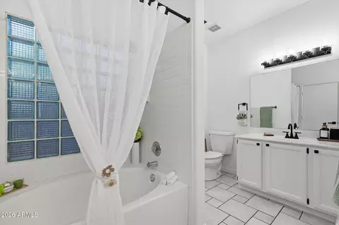 Bath - 1748 N Ananea --, Mesa, AZ 85207 photo 2 of 3