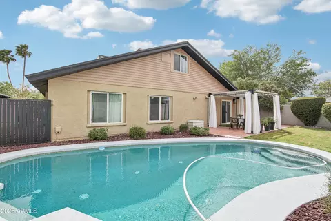 Exterior - 2644 E Sylvia St, Phoenix, AZ 85032 photo 5 of 8