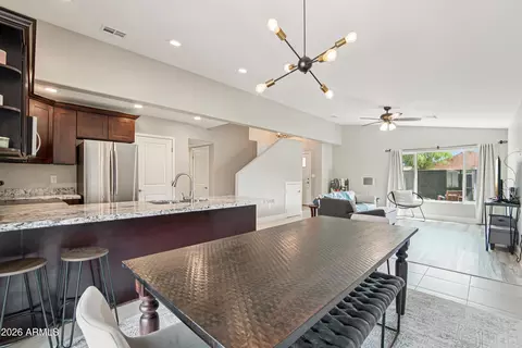 Dining - 2644 E Sylvia St, Phoenix, AZ 85032 photo 2 of 2