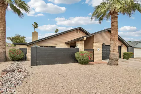 Exterior - 2644 E Sylvia St, Phoenix, AZ 85032 photo 1 of 8