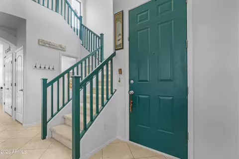 Entry Way - 1802 E Donner Dr, Phoenix, AZ 85042 photo 2 of 4