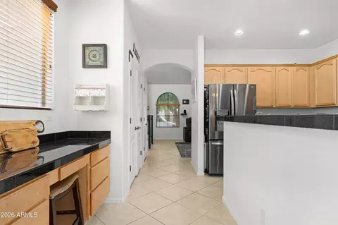 Entry Way - 1802 E Donner Dr, Phoenix, AZ 85042 photo 3 of 4