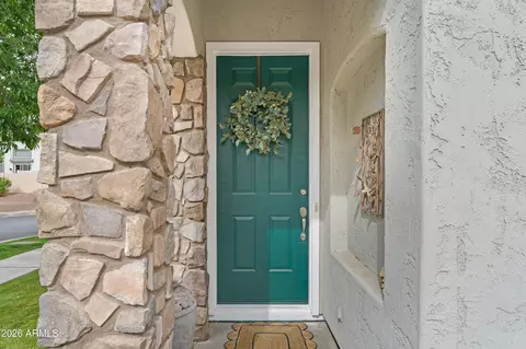 Entry Way - 1802 E Donner Dr, Phoenix, AZ 85042 photo 1 of 4