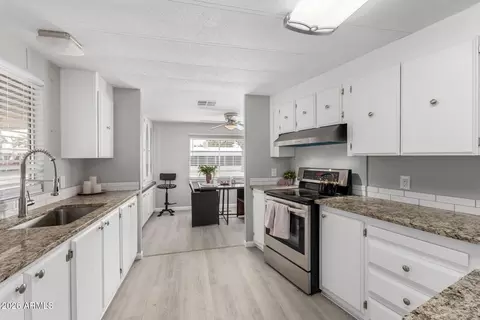 3104 E Broadway Rd #30, Mesa, AZ 85204 photo 11