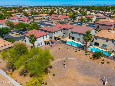 View/Area - 731 E Reflection Pl, Chandler, AZ 85286 photo 3 of 3