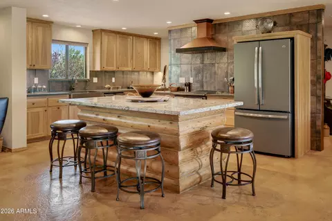 10975 E Pear Tree Dr, Cornville, AZ 86325