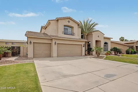 Exterior - 3595 E Latham Way, Gilbert, AZ 85297 photo 2 of 6