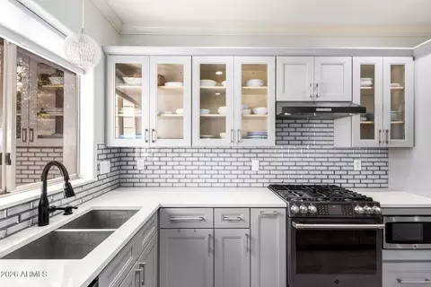 Kitchen - 4477 E Harrison St, Gilbert, AZ 85295 photo 3 of 4
