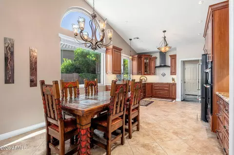 Dining - 762 E Verbena Dr, Phoenix, AZ 85048 photo 2 of 3