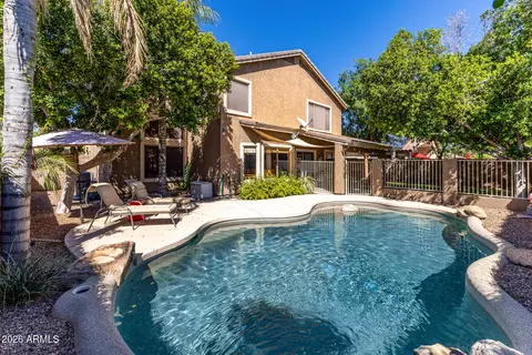 Exterior - 1163 E Devon Dr, Gilbert, AZ 85296 photo 5 of 10