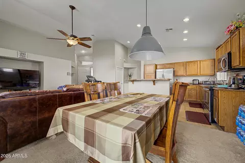 Dining - 3918 E Pollack St, Phoenix, AZ 85042 photo 2 of 2