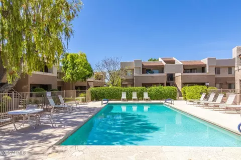 4444 E Paradise Village Pkwy N #127, Phoenix, AZ 85032