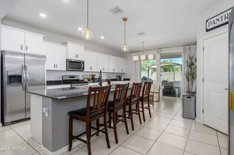 4240 W Coneflower Ln, Queen Creek, AZ 85142