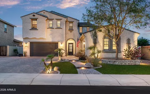 9808 W Lariat Ln, Peoria, AZ 85383