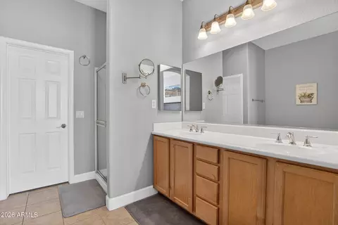 Bath - 7445 Eagle Crest Dr #1056, Mesa, AZ 85207 photo 1 of 4
