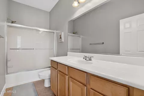 Bath - 7445 Eagle Crest Dr #1056, Mesa, AZ 85207 photo 3 of 4