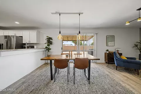 Dining - 8001 N 17th Dr, Phoenix, AZ 85021 photo 1 of 2
