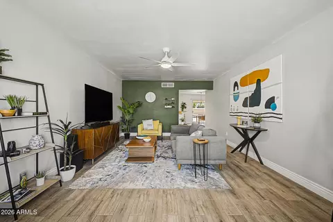 Living - 8001 N 17th Dr, Phoenix, AZ 85021 photo 4 of 5