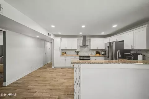 Kitchen - 8001 N 17th Dr, Phoenix, AZ 85021 photo 1 of 5