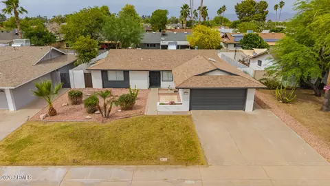 8716 E Mitchell Dr, Scottsdale, AZ 85251