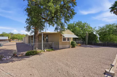 256 E Donna Dr, Queen Valley, AZ 85118
