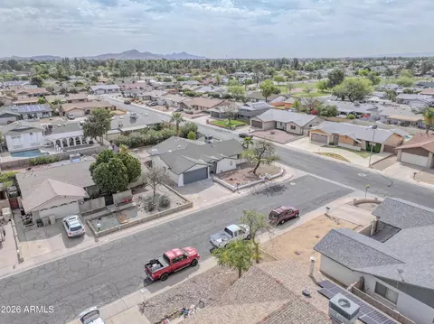 15243 N 52nd Dr, Glendale, AZ 85306