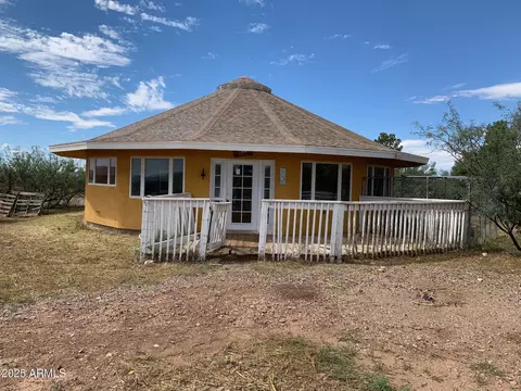 2920 E Loma Alta Dr, Douglas, AZ 85607