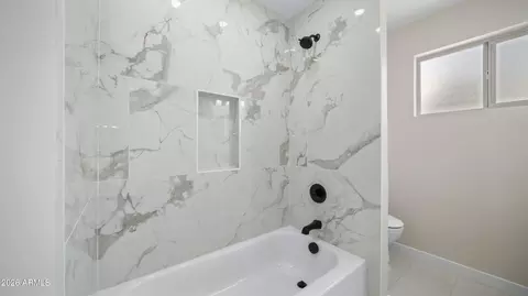 Bath - 1325 E Avalon Dr, Phoenix, AZ 85014 photo 4 of 4
