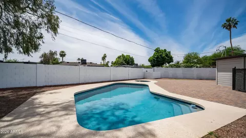 Exterior - 1325 E Avalon Dr, Phoenix, AZ 85014 photo 11 of 12