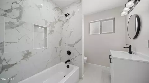Bath - 1325 E Avalon Dr, Phoenix, AZ 85014 photo 3 of 4
