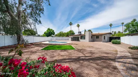 Exterior - 1325 E Avalon Dr, Phoenix, AZ 85014 photo 9 of 12