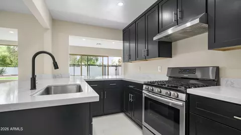 Kitchen - 1325 E Avalon Dr, Phoenix, AZ 85014 photo 4 of 6