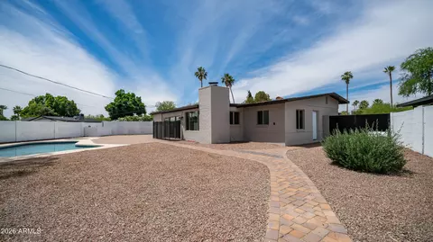 Exterior - 1325 E Avalon Dr, Phoenix, AZ 85014 photo 10 of 12