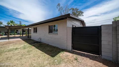 Exterior - 1325 E Avalon Dr, Phoenix, AZ 85014 photo 1 of 12