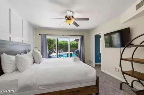 Bedroom - 2118 E Pebble Beach Dr, Tempe, AZ 85282 photo 2 of 5