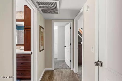 Entry Way - 2118 E Pebble Beach Dr, Tempe, AZ 85282 photo 2 of 2