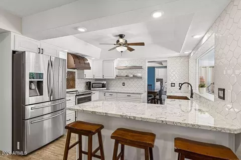 Kitchen - 2118 E Pebble Beach Dr, Tempe, AZ 85282 photo 4 of 4