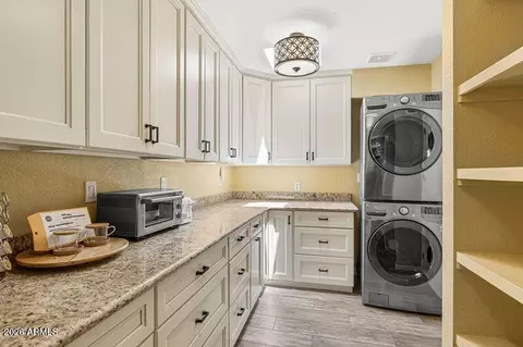 Other - 2118 E Pebble Beach Dr, Tempe, AZ 85282 photo 6 of 7