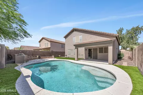 Exterior - 843 W Bruce Ave, Gilbert, AZ 85233 photo 4 of 6
