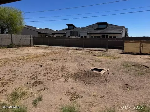 Exterior - 1313 E Ash Ave, Buckeye, AZ 85326 photo 2 of 4