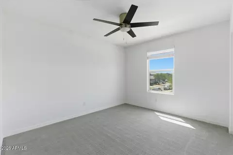 Bedroom - 5722 W Odeum Ln, Phoenix, AZ 85043 photo 2 of 3