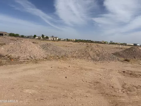 25768 W Peakview Rd #-, Wittmann, AZ 85361
