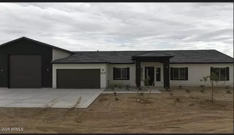 24025 W Beacon Ln, Wittmann, AZ 85361
