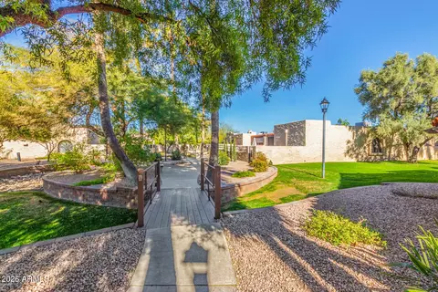 Exterior - 16637 N 30th Ave, Phoenix, AZ 85053 photo 11 of 37