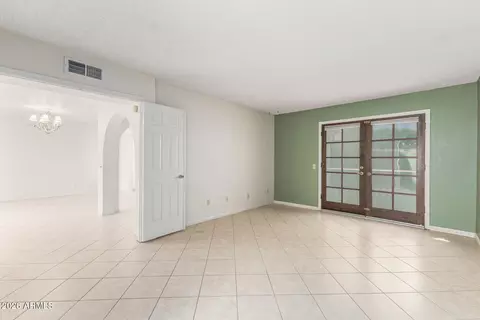 Living - 16637 N 30th Ave, Phoenix, AZ 85053 photo 9 of 9