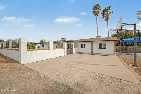 2801 E Angela Dr, Phoenix, AZ 85032 photo 2